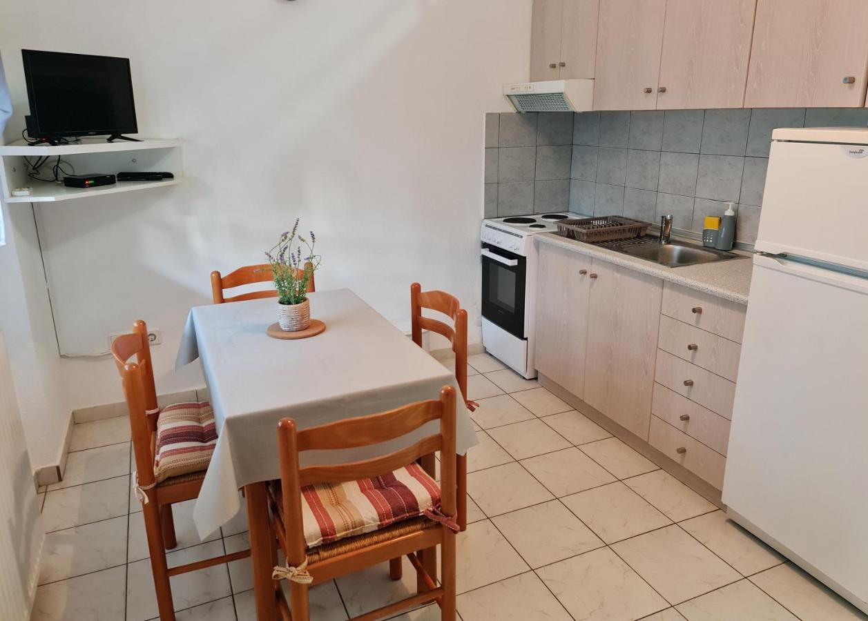 Apartments 4 You Palioúri Rom bilde